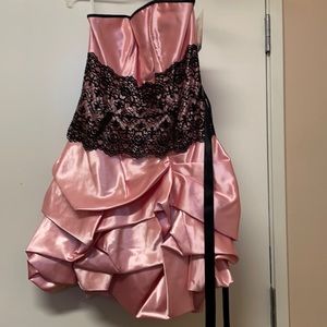 Jessica McClintock Mid cut sleeveless dress “NEW”